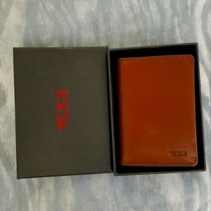 Tumi card case